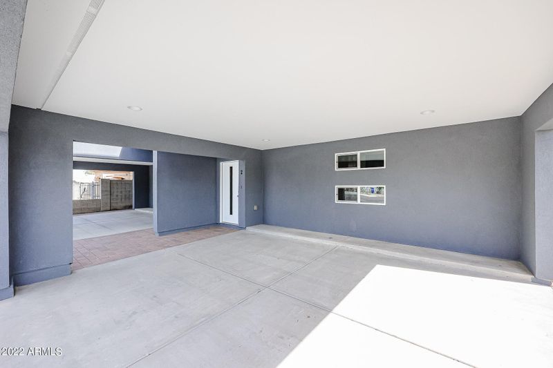 925 E Southern Ave, Phoenix, AZ 85040