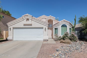 925 S Sailfish Dr, Gilbert, AZ 85233