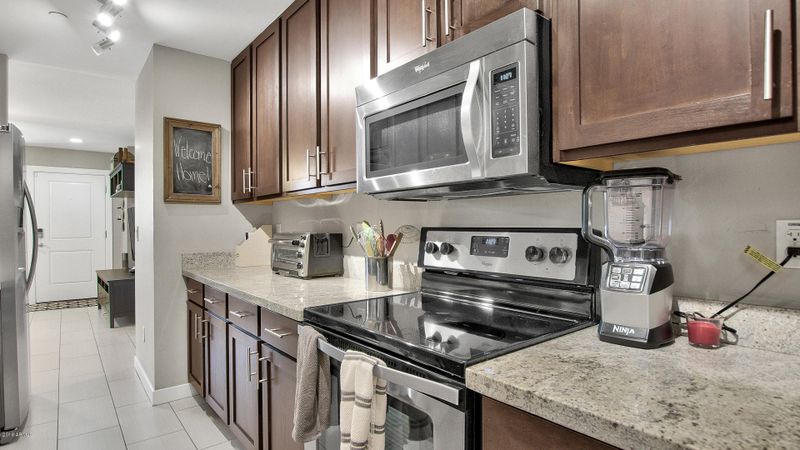 925 W Mcdowell Rd #112, Phoenix, AZ 85007