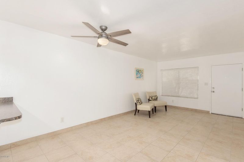 925 W Peoria Ave #26, Phoenix, AZ 85029