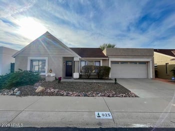925 Wagoner Rd, Phoenix, AZ 85022