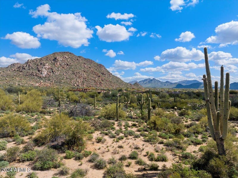9250 Jomax Rd #-, Scottsdale, AZ 85262