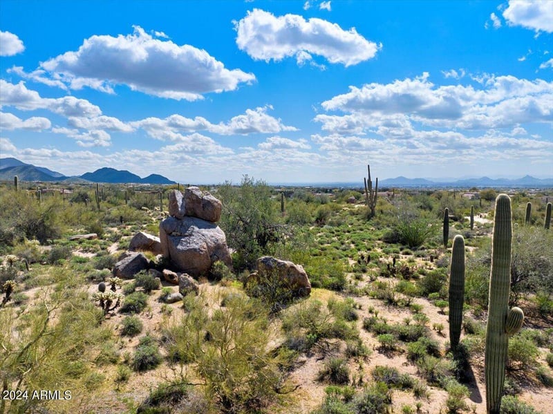 9250 Jomax Rd #-, Scottsdale, AZ 85262