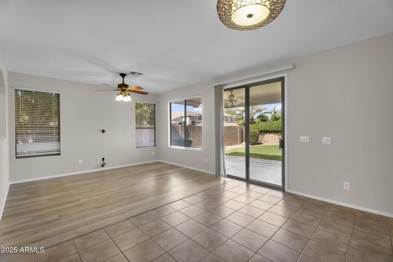 9250 W Runion Dr, Peoria, AZ 85382