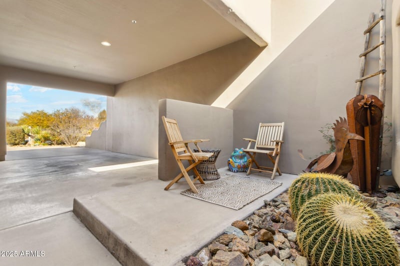 9250 Whitethorn Cir, Scottsdale, AZ 85266