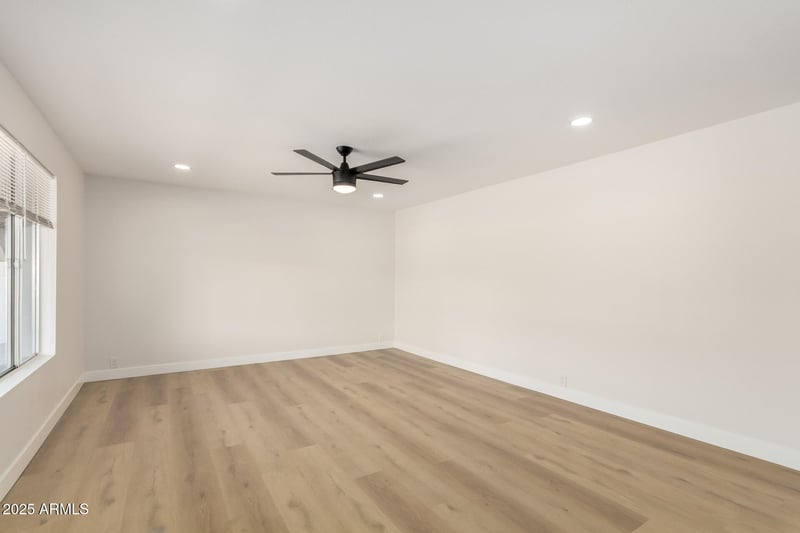 9251 36th Dr, Phoenix, AZ 85051