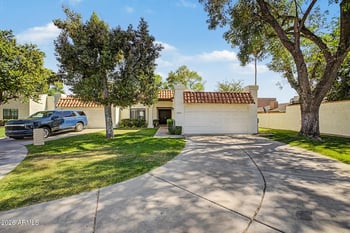 9251 Jenan Dr, Scottsdale, AZ 85260