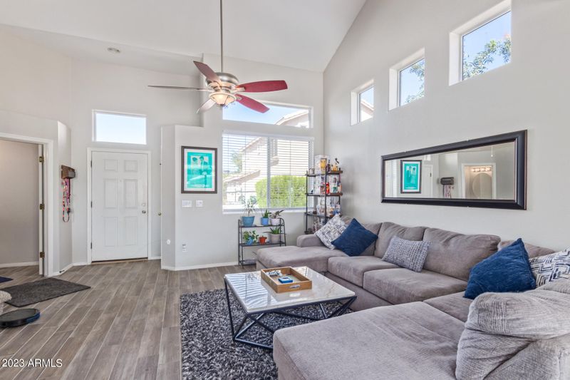 9251 E Lompoc Ave, Mesa, AZ 85209