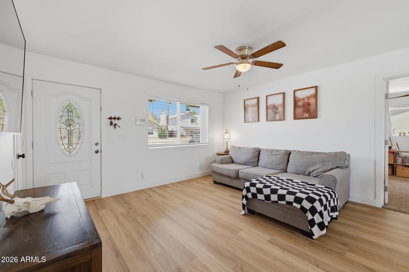 9251 Gary Rd, Peoria, AZ 85345