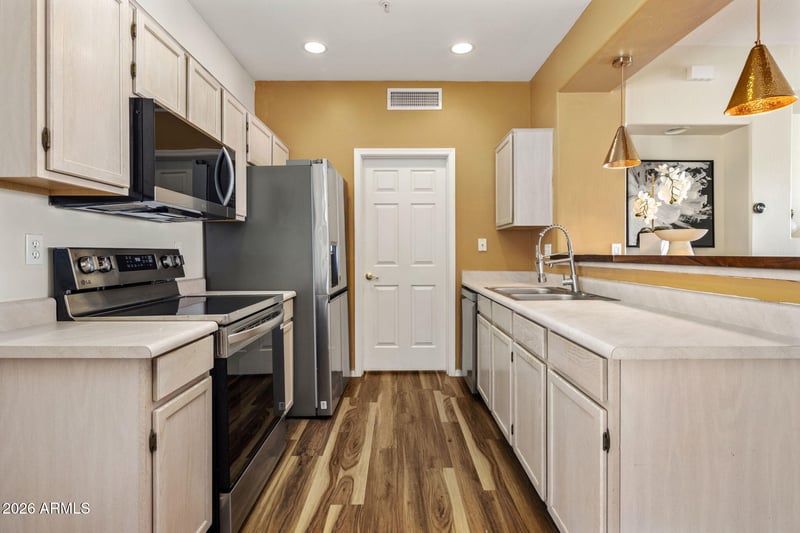 9253 Firebrick Dr #211, Fountain Hills, AZ 85268