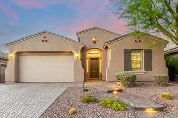 9258 White Feather Ln, Peoria, AZ 85383