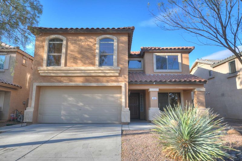926 E Dragon Fly Rd, San Tan Valley, AZ 85143