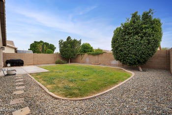 9261 Potter Dr, Peoria, AZ 85382