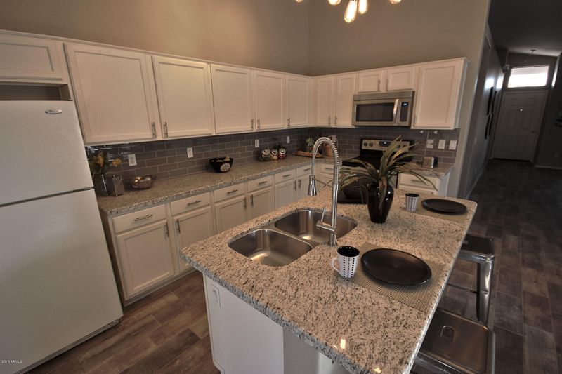 9262 E Madero Ave, Mesa, AZ 85209