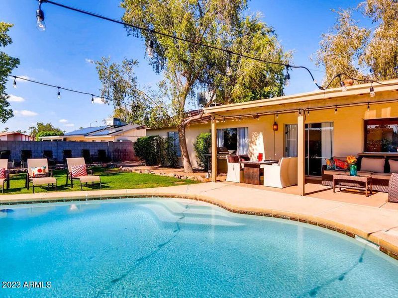 9265 E Kalil Dr, Scottsdale, AZ 85260