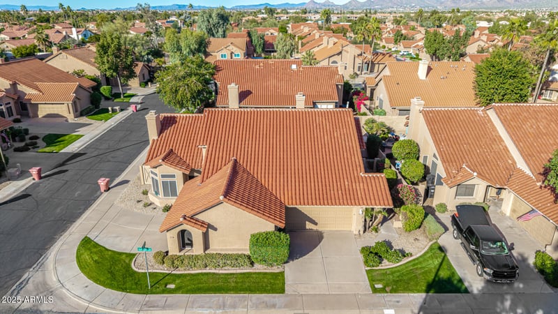 9266 Sutton Dr, Scottsdale, AZ 85260