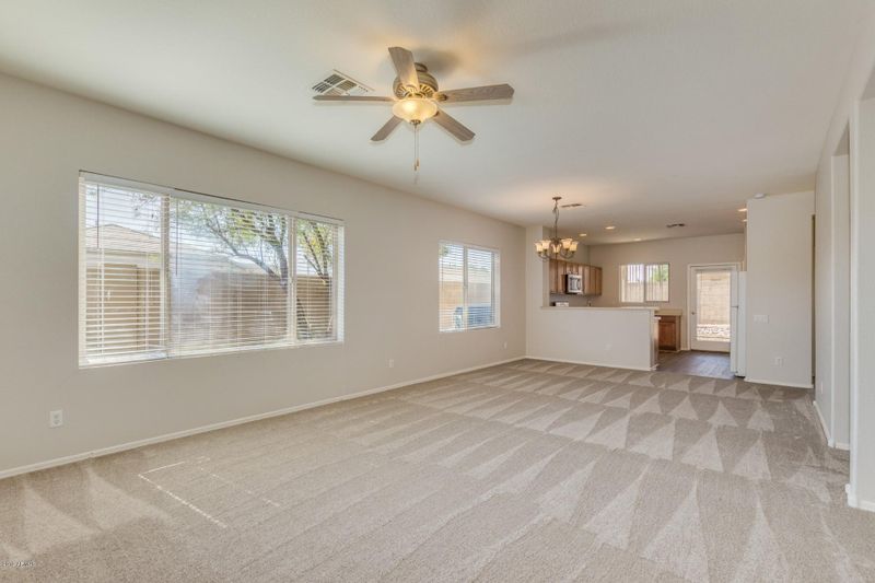 9266 W Berkeley Rd, Phoenix, AZ 85037