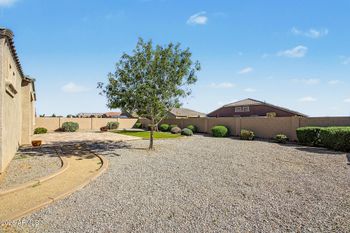 9267 W Denton Ln, Glendale, AZ 85305