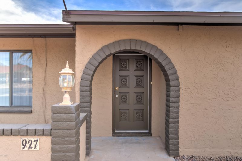927 E Navajo Ave, Apache Junction, AZ 85119