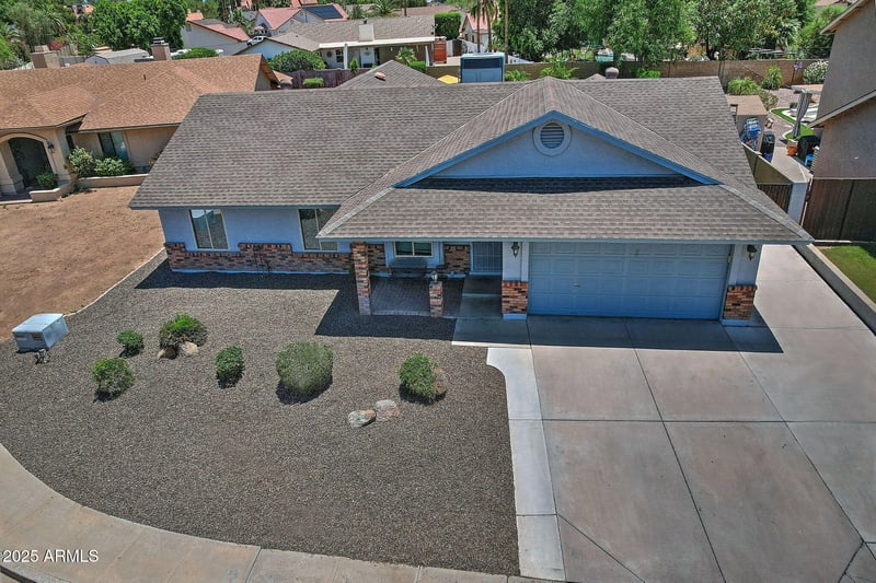927 Somerset Cir, Mesa, AZ 85205