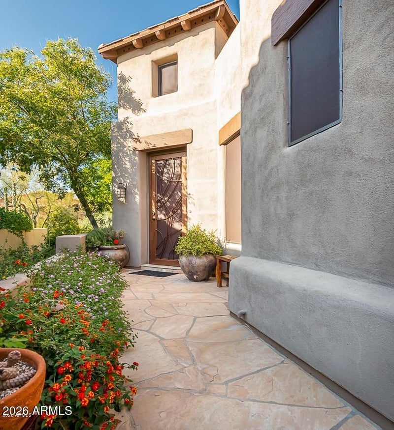 9270 Thompson Peak Pw #303, Scottsdale, AZ 85255