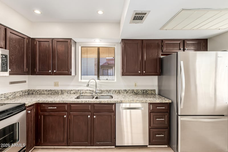 9270 Mission Ln #214, Scottsdale, AZ 85258