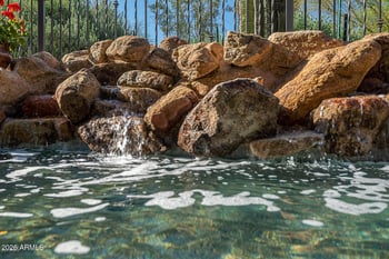 9270 Thompson Peak Pw #303, Scottsdale, AZ 85255