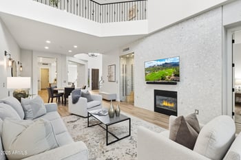 9270 Thompson Peak Pw #327, Scottsdale, AZ 85255