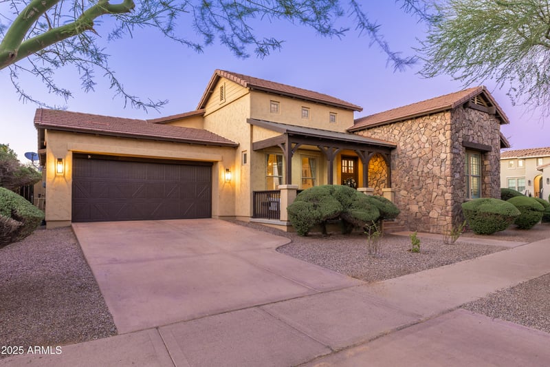 9272 Desert Village Dr, Scottsdale, AZ 85255