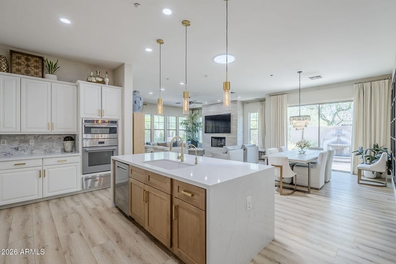 9272 Desert Village Dr, Scottsdale, AZ 85255