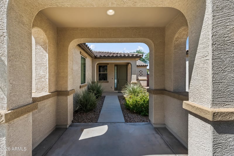 9272 W Wood Dr, Peoria, AZ 85381