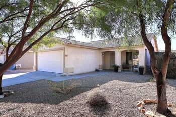 9273 Potter Dr, Peoria, AZ 85382