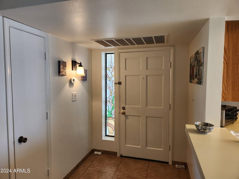 9275 Mission Ln #218, Scottsdale, AZ 85258