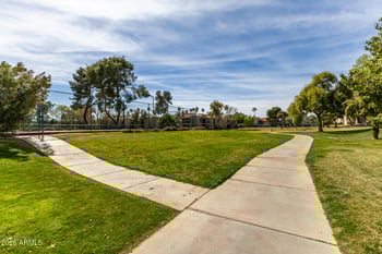 9275 Mission Ln #207, Scottsdale, AZ 85258