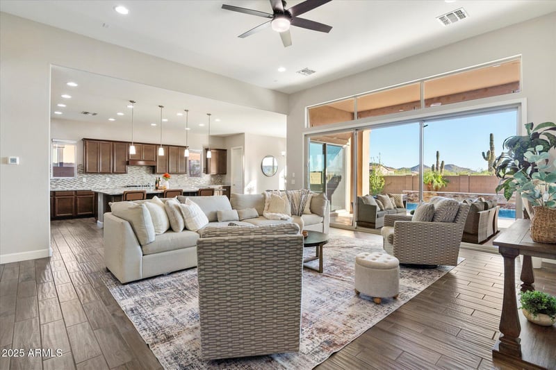 9275 Plum Rd, Peoria, AZ 85383