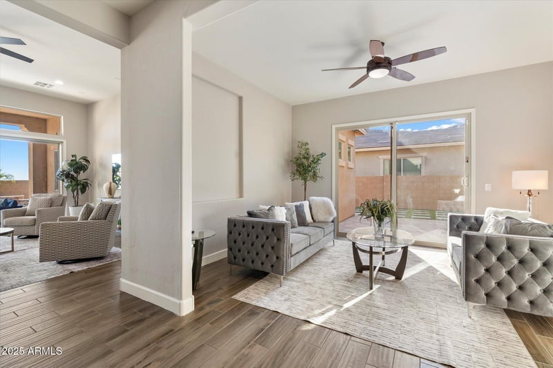 9275 Plum Rd, Peoria, AZ 85383