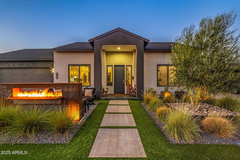 928 Berridge Ln, Phoenix, AZ 85014