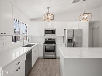 928 Hope St, Mesa, AZ 85203