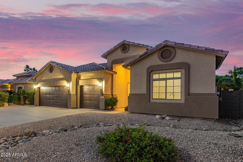928 Juniper Ave, Gilbert, AZ 85233