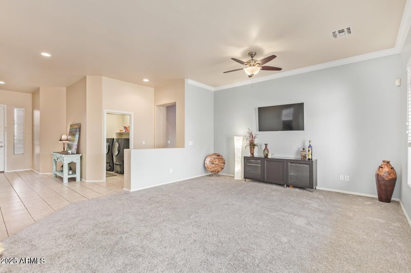 928 Juniper Ave, Gilbert, AZ 85233