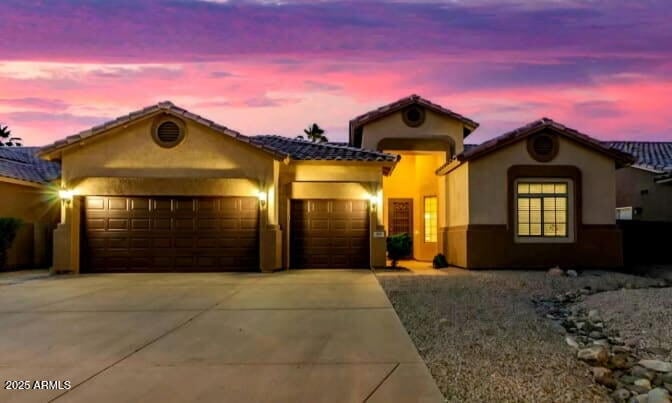 928 Juniper Ave, Gilbert, AZ 85233