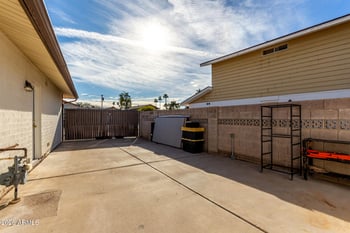928 La Jolla Dr, Tempe, AZ 85282