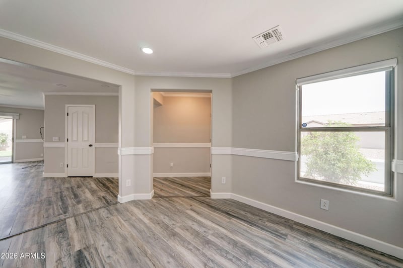928 Desert Hills Dr, San Tan Valley, AZ 85143