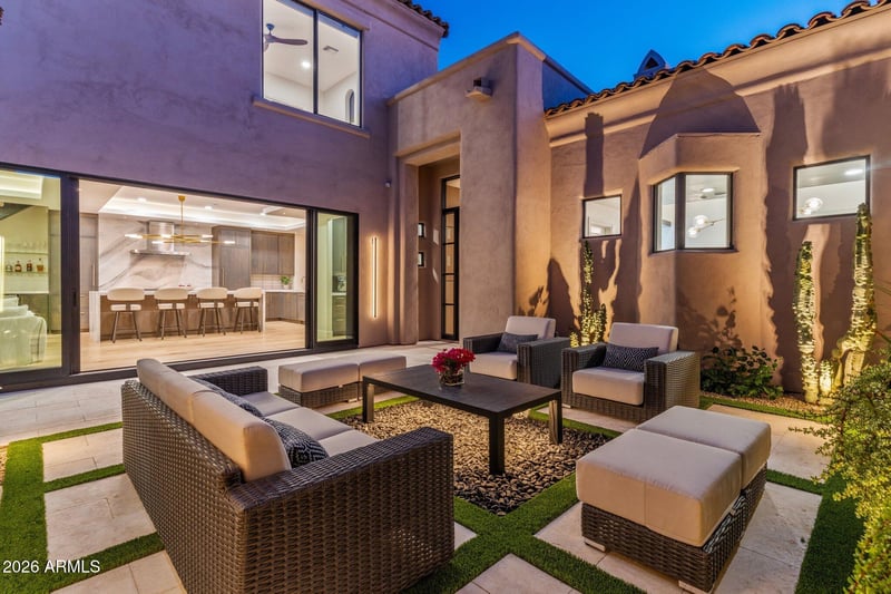 9280 Thompson Peak Pw #30, Scottsdale, AZ 85255