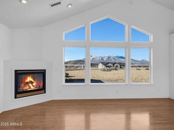 9285 Bryant Rd, Flagstaff, AZ 86004