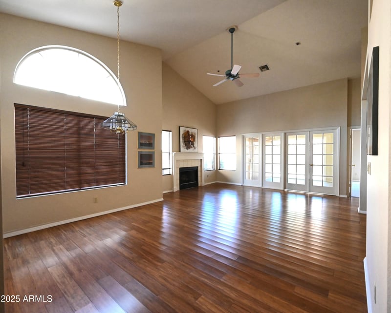 9285 Sutton Dr, Scottsdale, AZ 85260