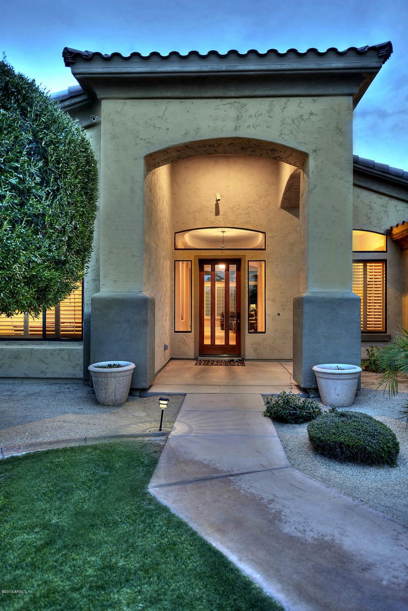 9285 W Weeping Willow Rd, Peoria, AZ 85383