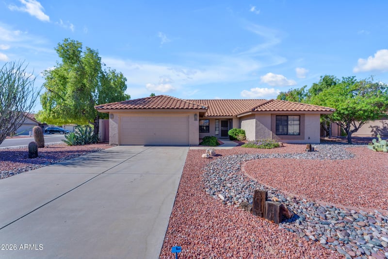 9289 W Escuda Dr, Peoria, AZ 85382
