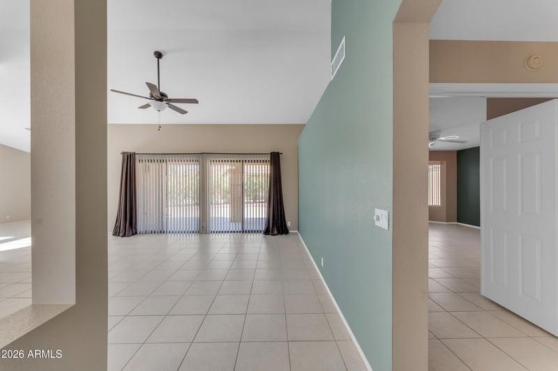 9289 W Escuda Dr, Peoria, AZ 85382