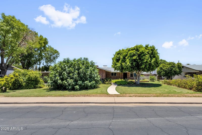 929 10th Pl, Mesa, AZ 85201
